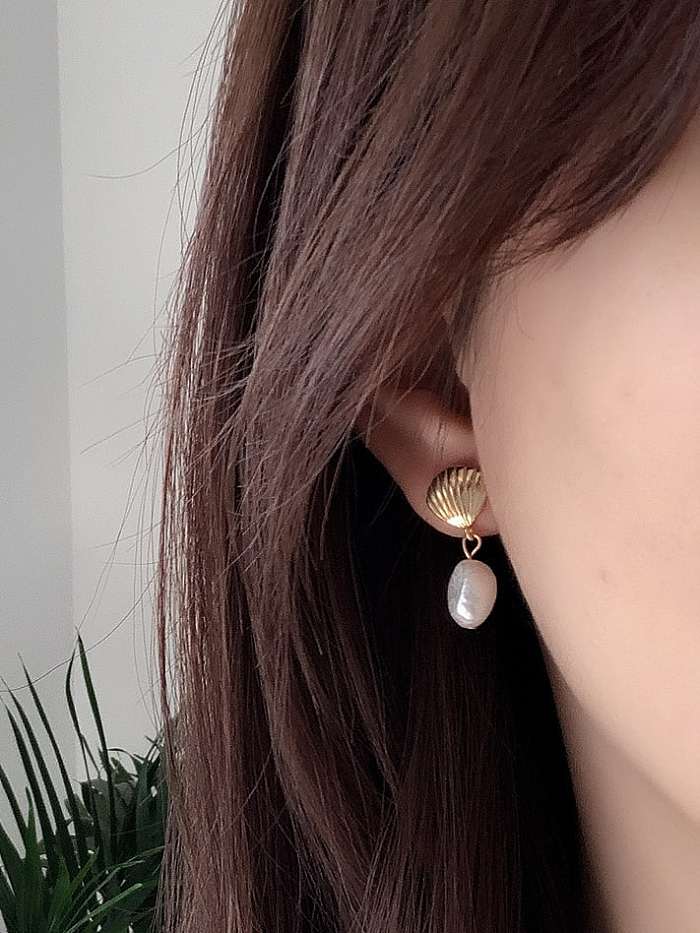 925 Sterling SilverVintage Shell Freshwater Pearl Drop Earring