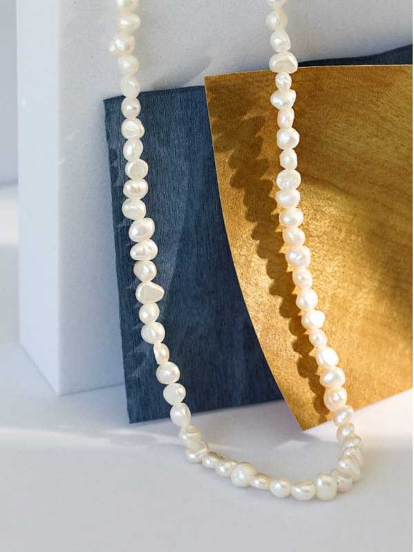 Collier minimaliste rond en argent sterling 925 avec perles d'eau douce