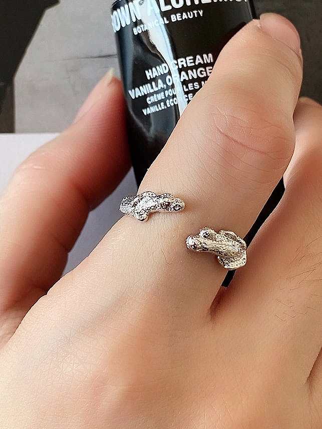 925 Sterling Silver Irregular Vintage Band Ring