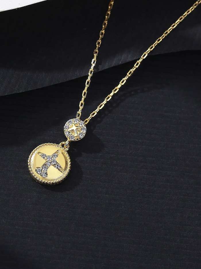Collar con colgante redondo minimalista con cruz de diamantes de imitación de plata de ley 925