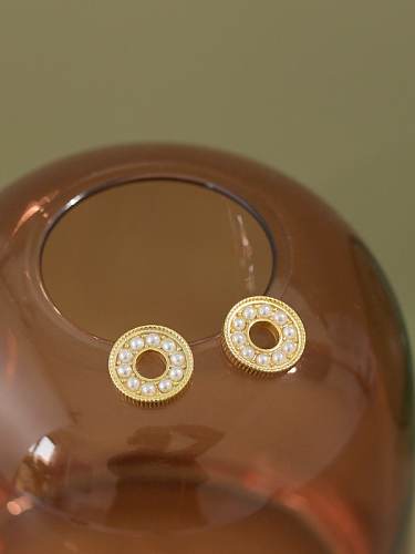 Pendiente de botón étnico geométrico de perlas de imitación de plata de ley 925