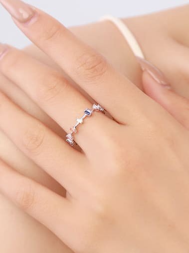 925 Sterling Silver Cubic Zirconia Irregular Classic Band Ring
