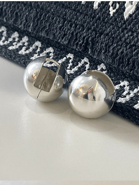 925 Sterling Silver Ball Minimalist Stud Earring (Single-Only One)