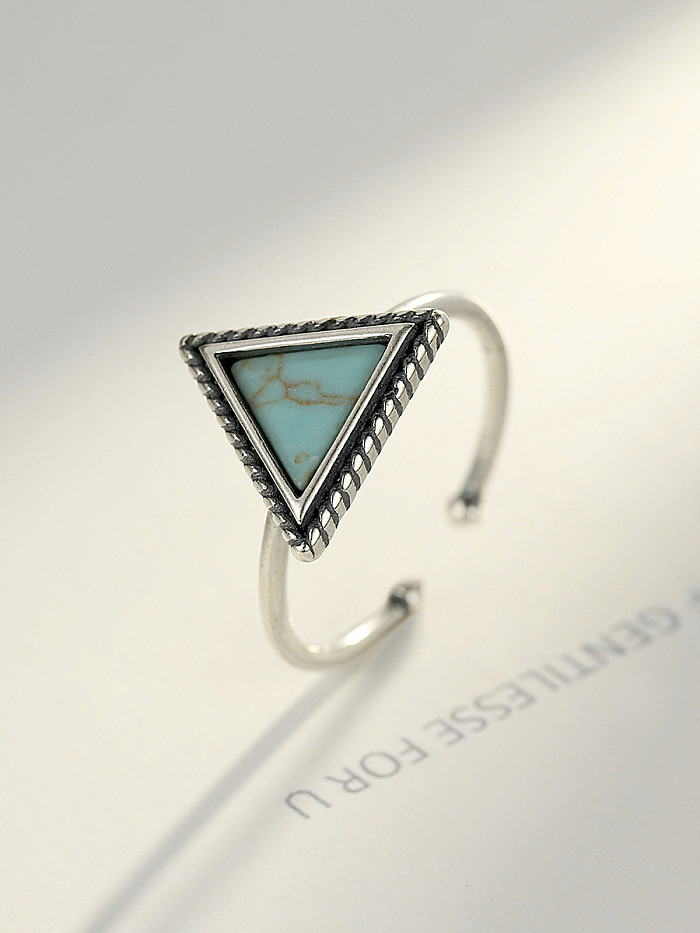 Anéis de prata esterlina 925 com triângulo simplista folheado a platina tamanho livre