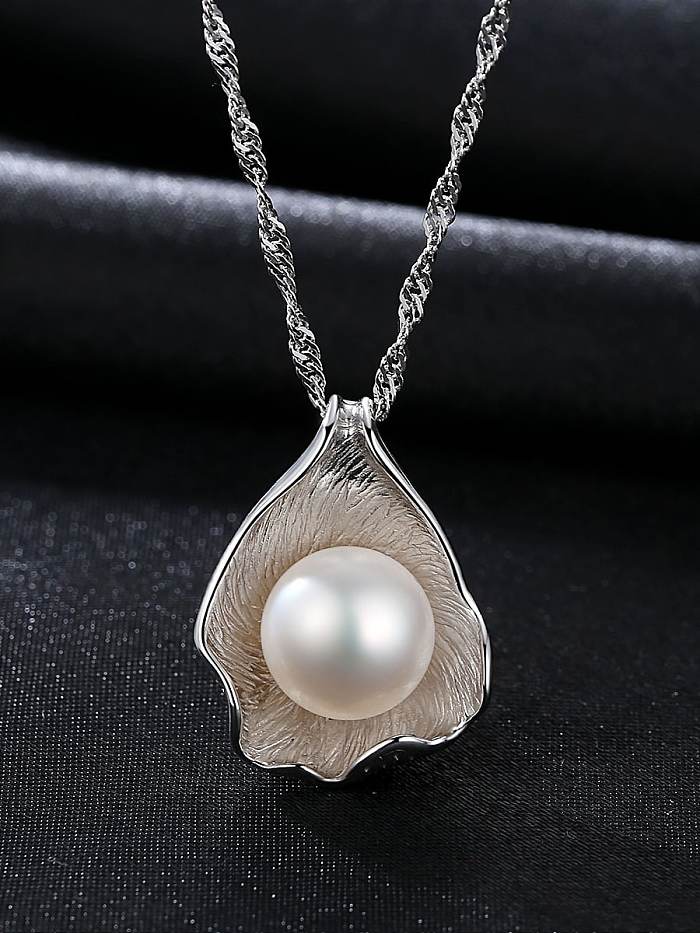 Collar con colgante de perlas de agua dulce con cadena de ondas de agua de perlas de agua dulce de plata de ley 925