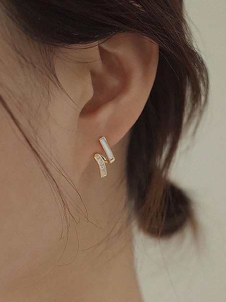 925 Sterling Silver Shell Irregular Minimalist Stud Earring