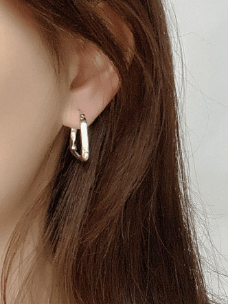 925 Sterling Silver Hollow Geometric Minimalist Huggie Earring