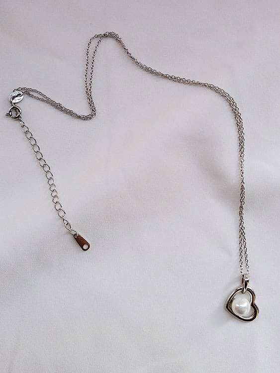 925 Sterling Silver Imitation Pearl Simple heart pendant Necklace