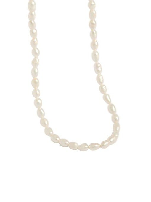 Collier minimaliste irrégulier blanc perle d'eau douce en argent sterling 925