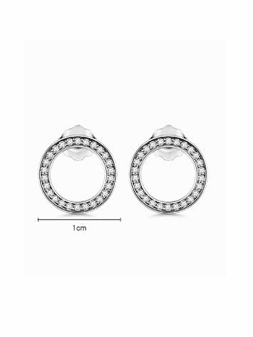 Boucles d'oreilles rondes classiques en argent sterling 925 avec oxyde de zirconium