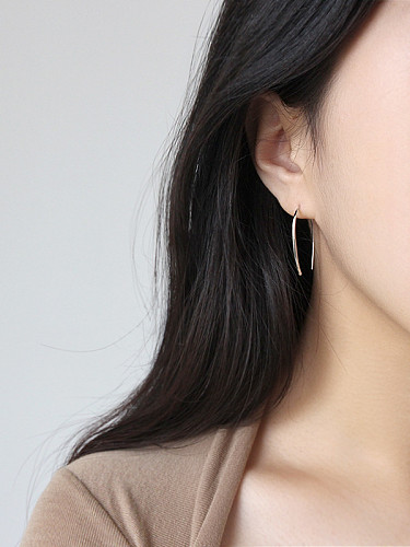 Boucles d'oreilles créoles minimalistes en argent sterling 925 avec plaqué or 18 carats