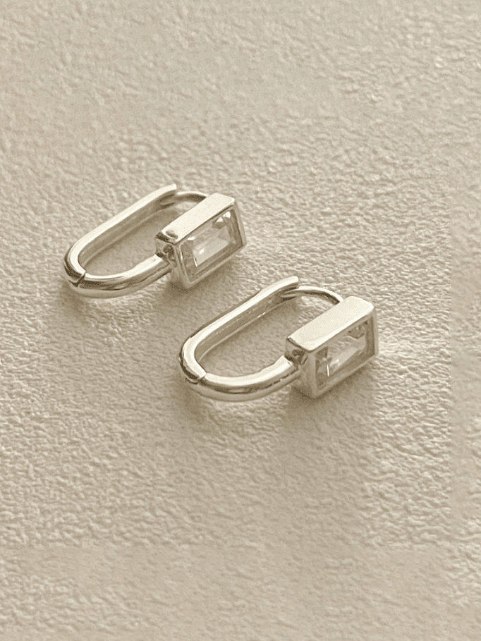 925 Sterling Silver Glass Stone Geometric Minimalist Huggie Earring