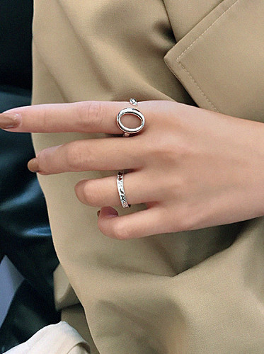 925 Sterling Silver With Platinum Plated Simplistic Hollow Round Free Size Rings