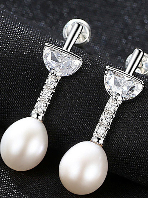 Sterling Silver with 3A zircon 7-8mm Natural Freshwater Pearl Earrings