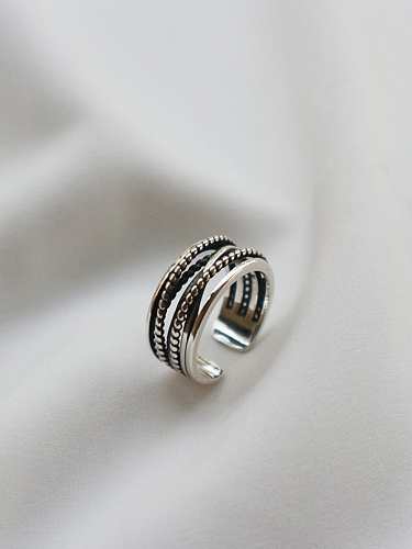 Stapelbarer Ring aus 925er Sterlingsilber mit geometrischem Handwerker