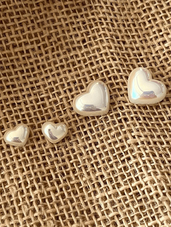 925 Sterling Silver Shell Pearl Heart Minimalist Stud Earring