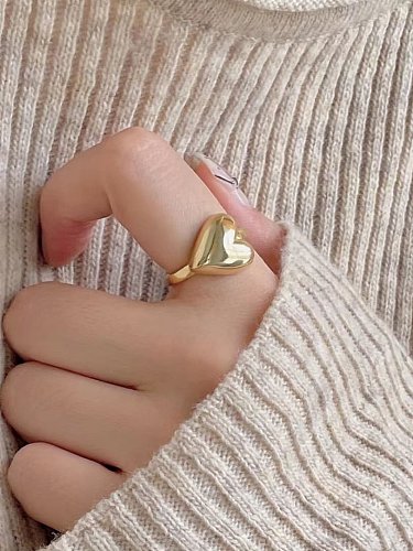 925 Sterling Silver Smooth Heart Vintage Band Ring