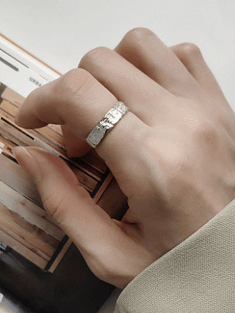 925 Sterling Silver Irregular Minimalist Band Ring