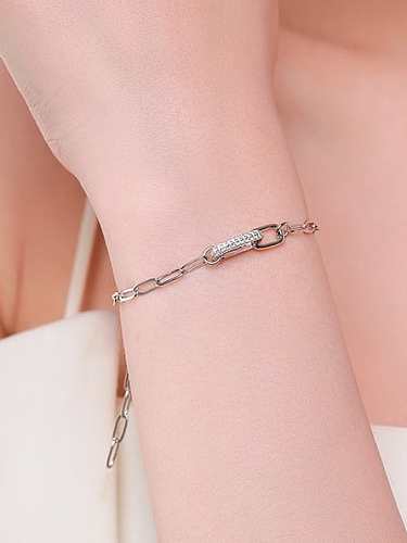 Geometrisches minimalistisches Armband aus 925er Sterlingsilber mit Zirkonia