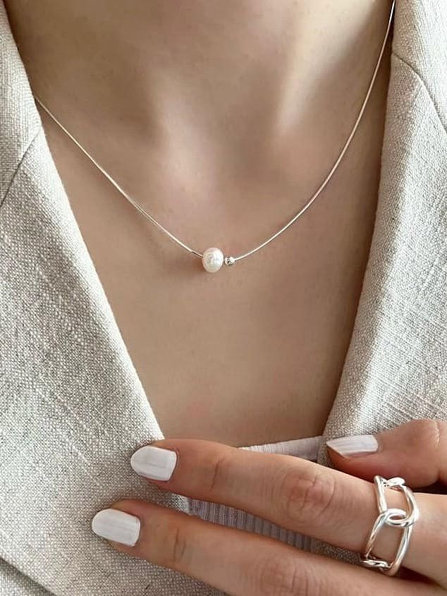 Collier minimaliste boule de perles d'imitation en argent sterling 925