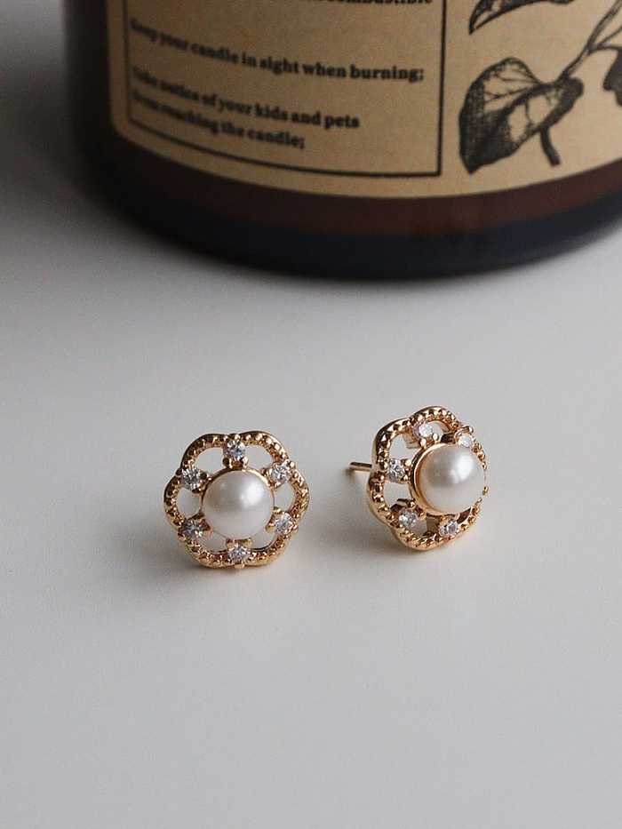925 Sterling Silver Freshwater Pearl Flower Dainty Stud Earring