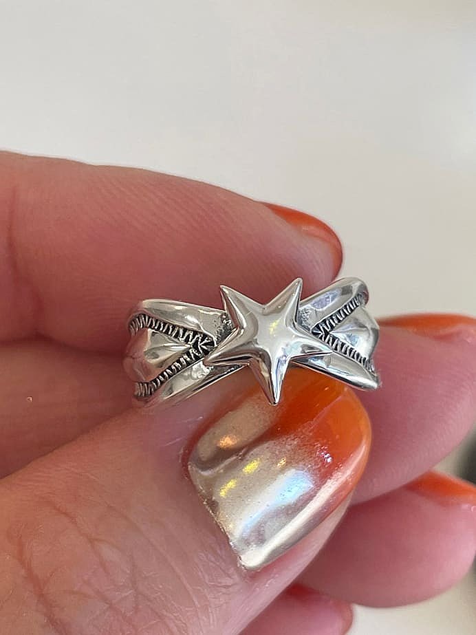925 Sterling Silver Star Vintage Band Ring