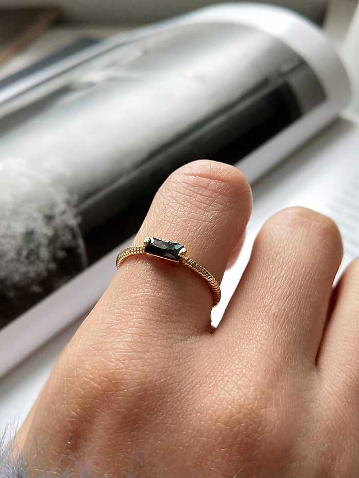 925 Sterling Silber Zirkonia geometrischer minimalistischer Midi-Ring in freier Größe