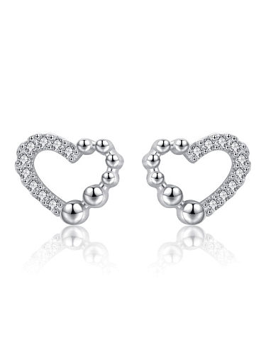 Boucles d'oreilles minimalistes en argent sterling 925 avec oxyde de zirconium et cœur