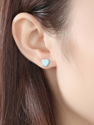 Boucle d'oreille opale compacte en argent sterling en forme de cœur