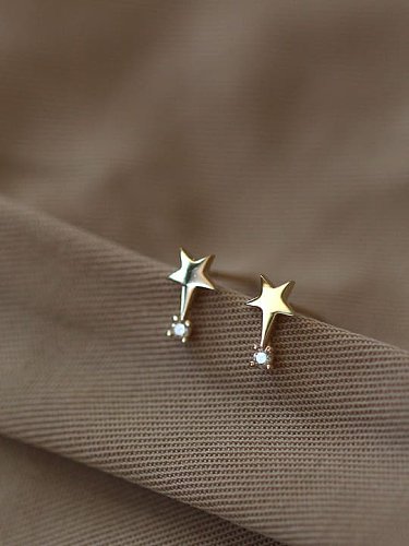 Boucles d'oreilles en argent sterling 925 avec oxyde de zirconium et étoile délicate