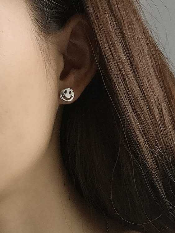 925 Sterling Silver Smooth Smiley Minimalist Stud Earring