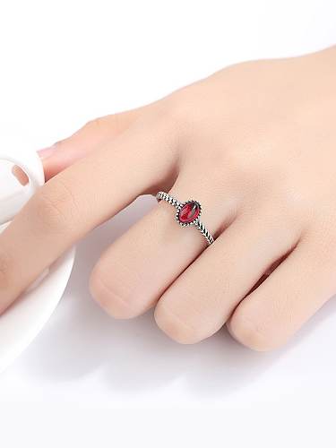 925 Sterling Silver Oval synthetic crystal Vintage Solitaire Ring