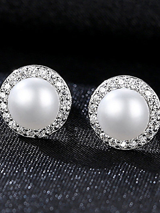Sterling silver with 3A zircon Natural Freshwater Pearl Earrings