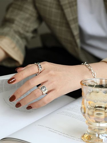 925 Sterling Silver Irregular Knot Vintage Band Ring