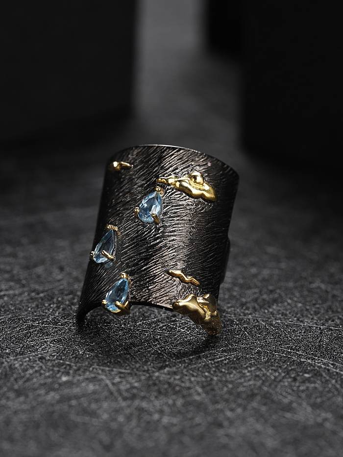 Anel de banda artesanal irregular de prata esterlina topázio azul suíço 925
