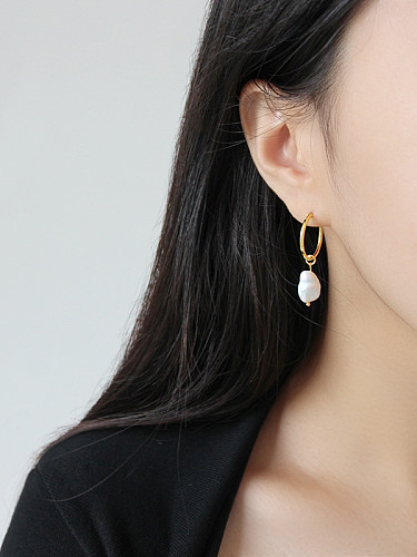 Boucles d'oreilles en argent sterling avec perles d'eau douce baroques géométriques simples
