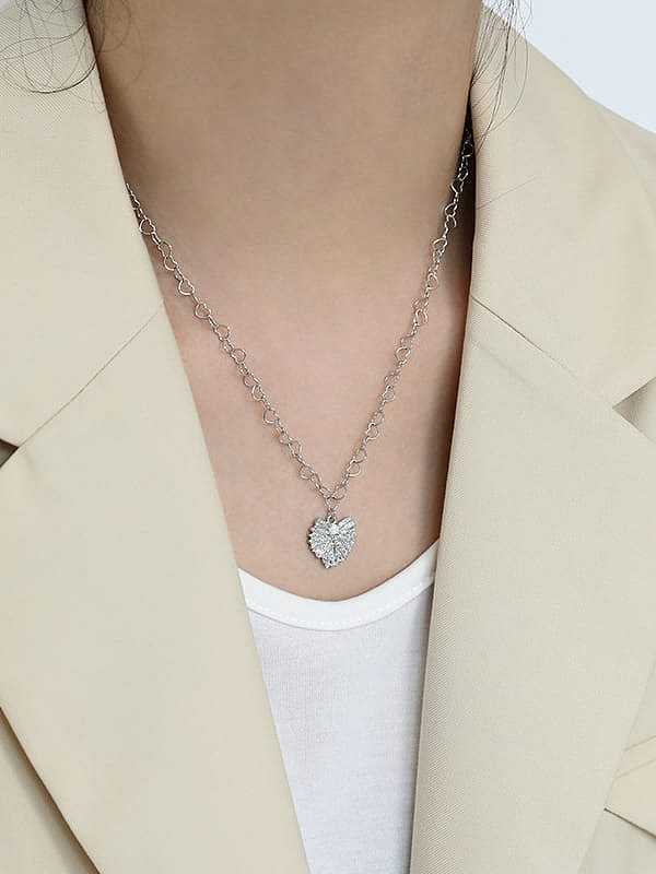 Collar vintage de hoja de perla de imitación de plata de ley 925