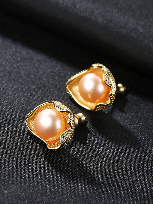 Pure silver shell design freshwater pearl gold earring