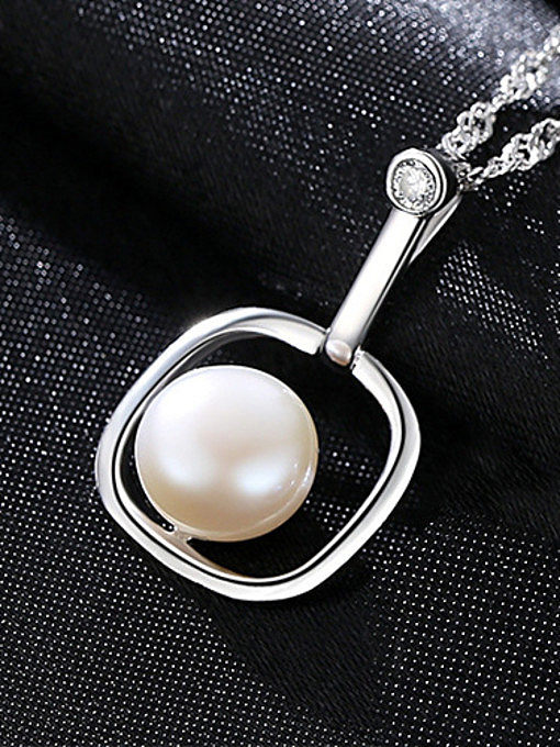 Sterling silver natural freshwater pearl necklace