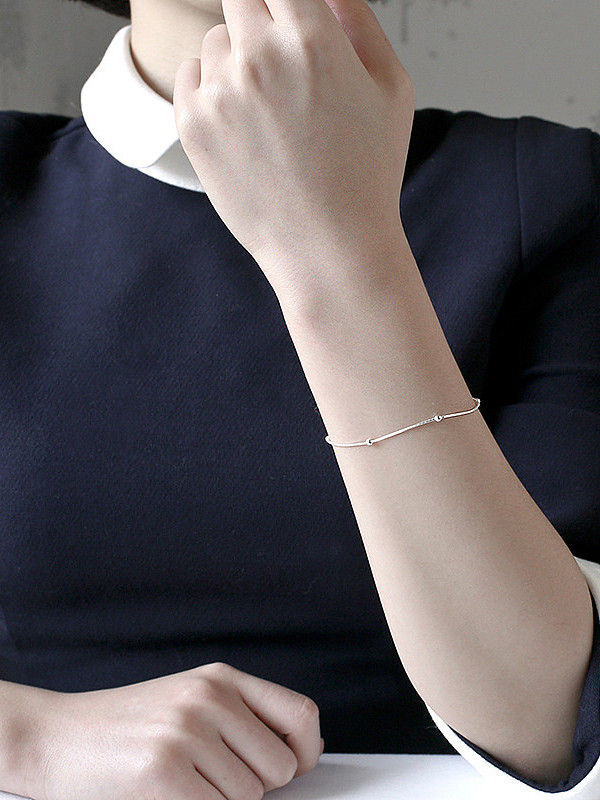 Einfaches Perlenschlangenknochen-Armband der reinen silbernen Art und Weise