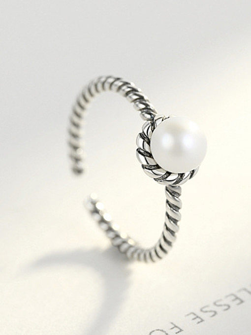 Pure silver retro threaded pearl Thai silver free size ring