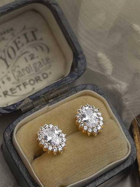 925 Sterling Silver Cubic Zirconia Flower Vintage Stud Earring