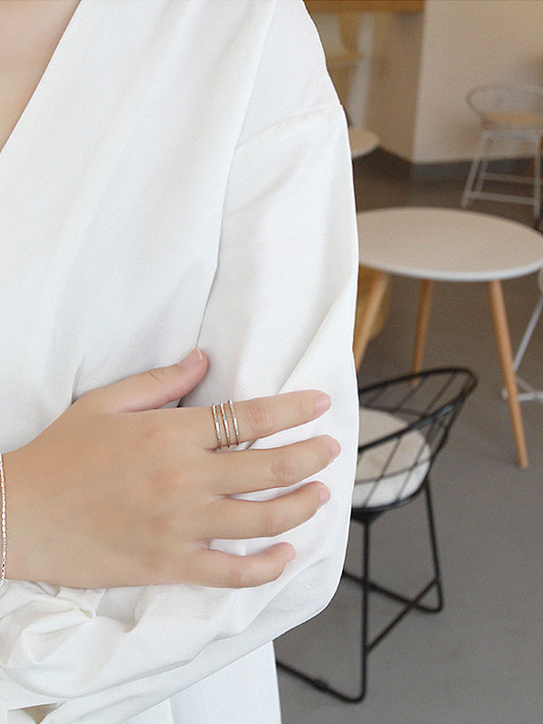 925 Sterling Silver With Platinum Plated Simplistic free size Rings