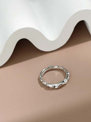 925 Sterling Silver Irregular Vintage Band Ring