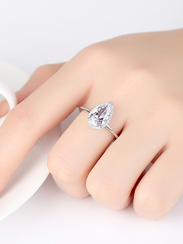 Sterling silver with AAA zircon drop-shaped ring