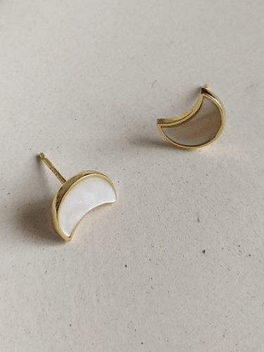 Boucles d'oreilles minimalistes en argent sterling 925 avec coquillage et lune