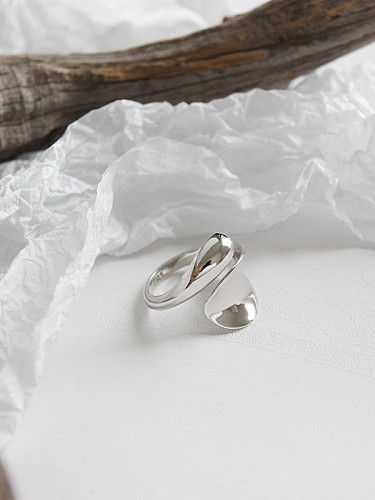 925 Sterling Silver With Platinum Plated Simplistic Water Drop Rings