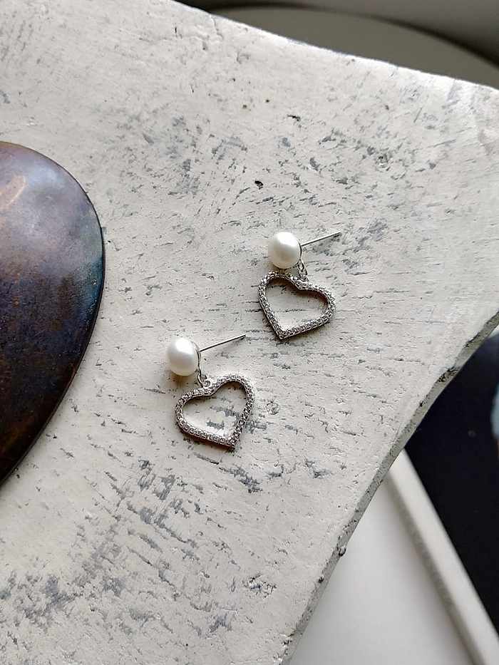 925 Sterling Silver Imitation Pearl Heart Minimalist Drop Earring