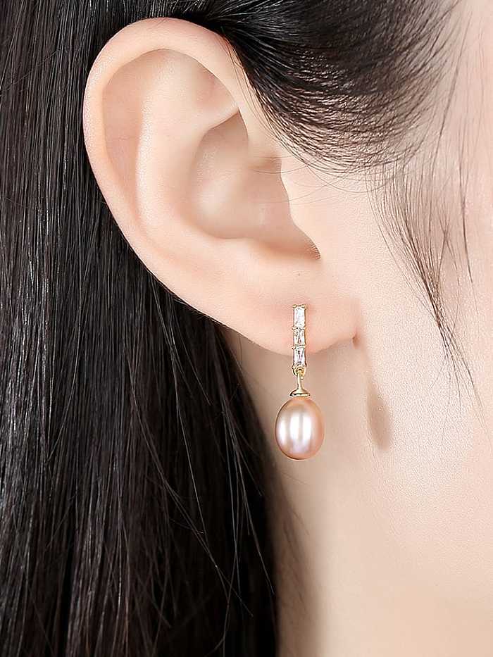 Boucles d'oreilles minimalistes en forme de goutte d'eau avec zircon cubique en argent sterling 925