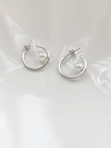925 Sterling Silver Imitation Pearl Round Minimalist Hoop Earring